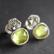 Periodt stud earrings with textured silver by Carin Lindberg