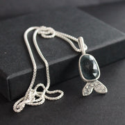Carin Lindberg - Dark blue moss aquamarine textured silver leaf pendant close up