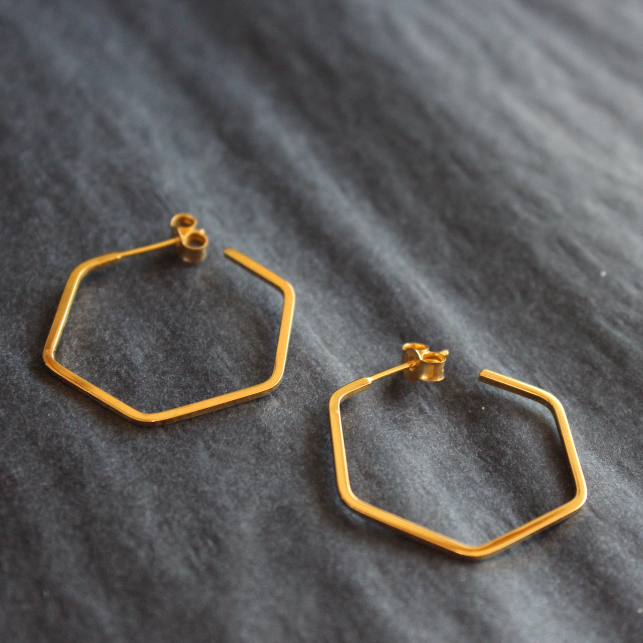 Laila Smith - Hex Hoop earrings