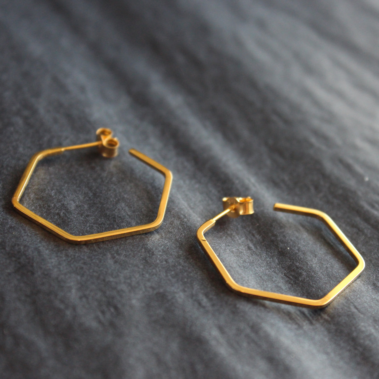 Laila Smith - Hex Hoop earrings