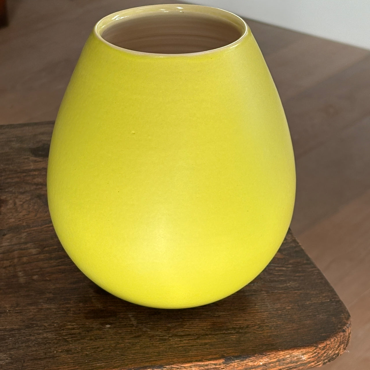 Lucy Burley -   Citrus Green “Tulip” Vase