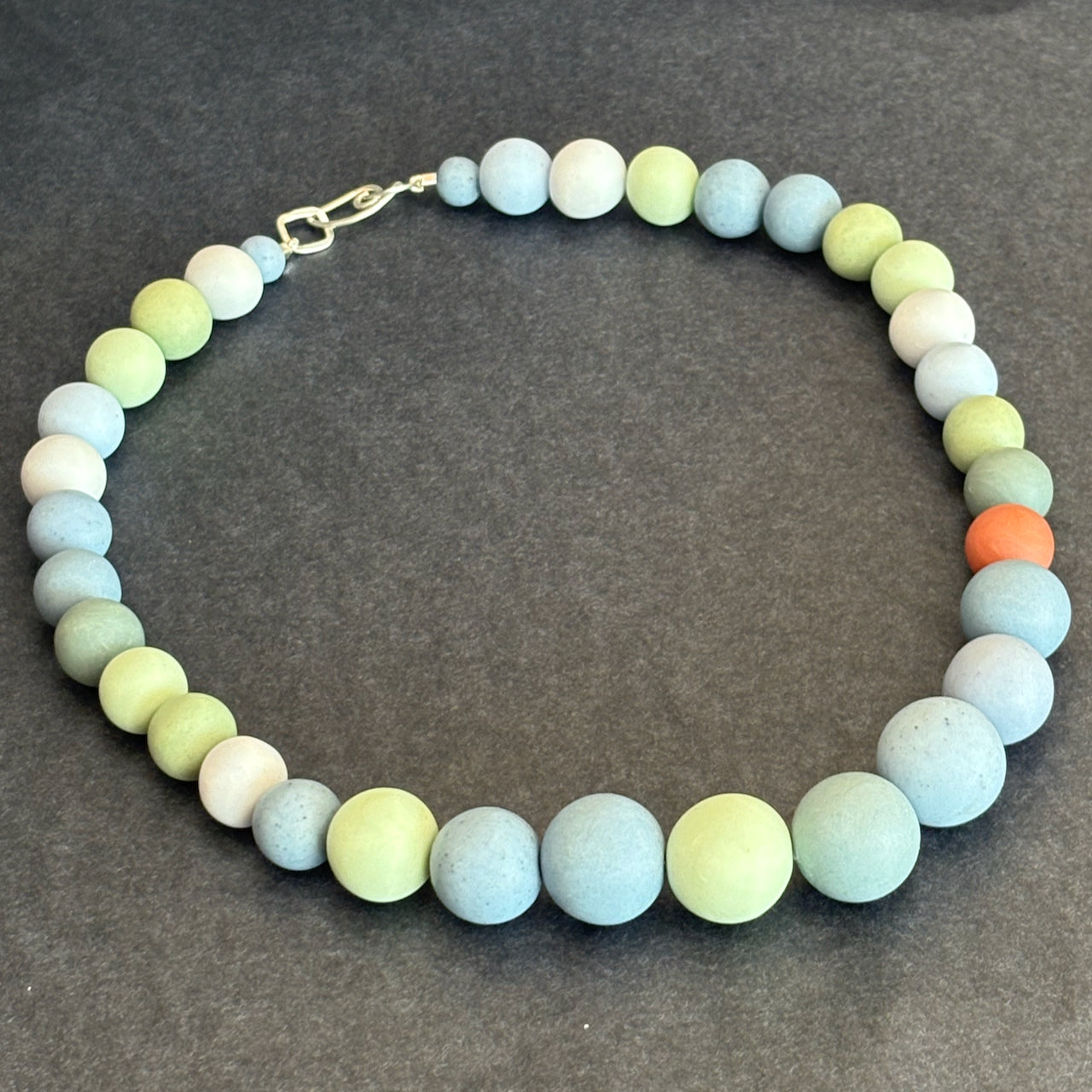 Clare Lloyd - Graduated Bead Necklace