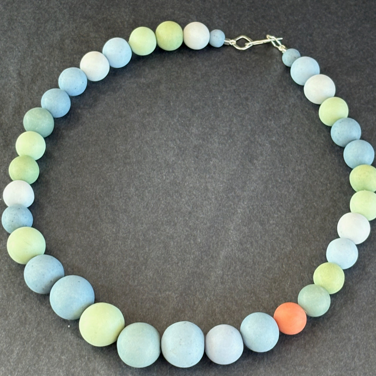 Clare Lloyd - Graduated Bead Necklace
