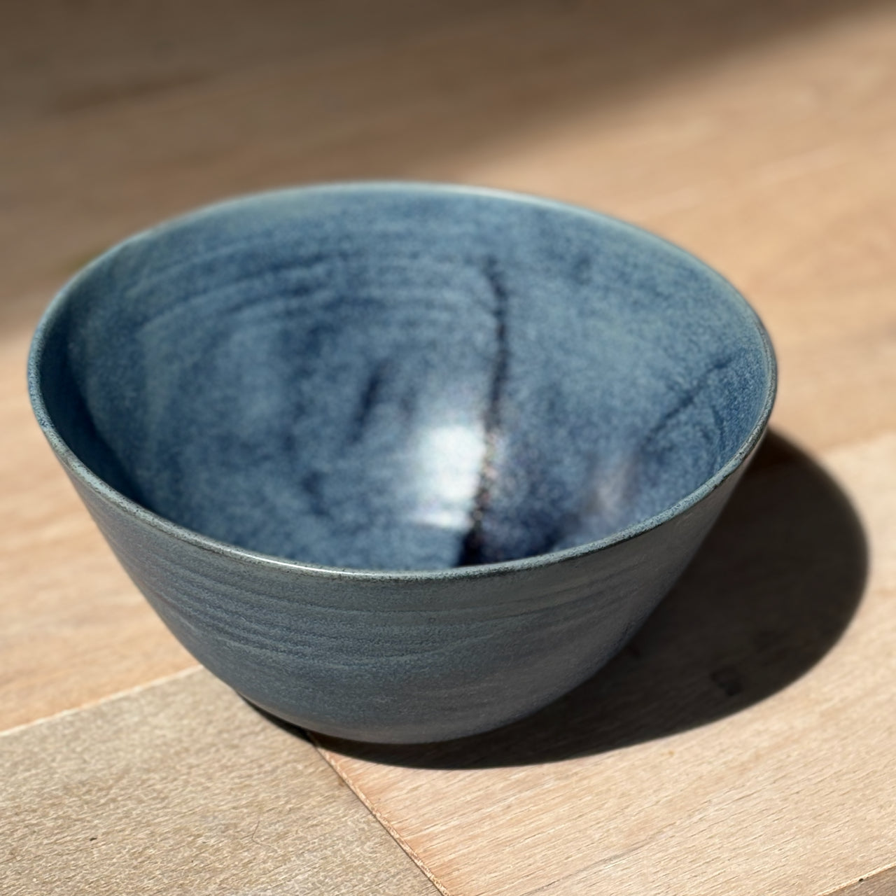 Emily Olivia Tapp - Large Bowl (Mor)