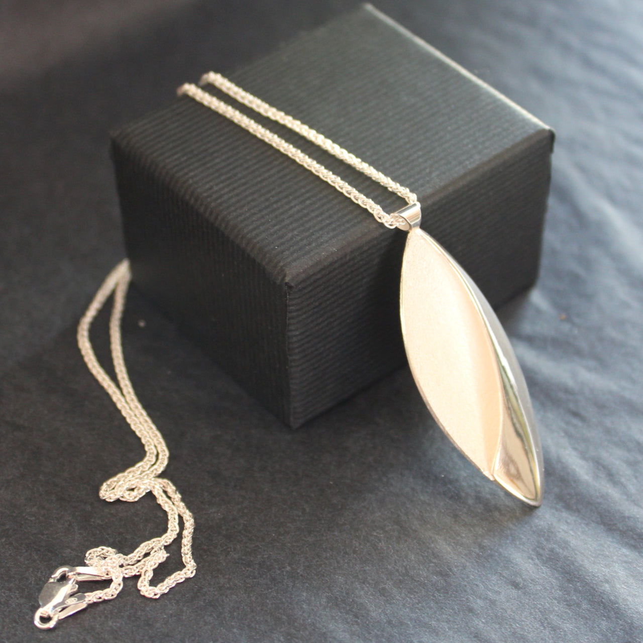 Beverly Bartlett - Salix Pendant