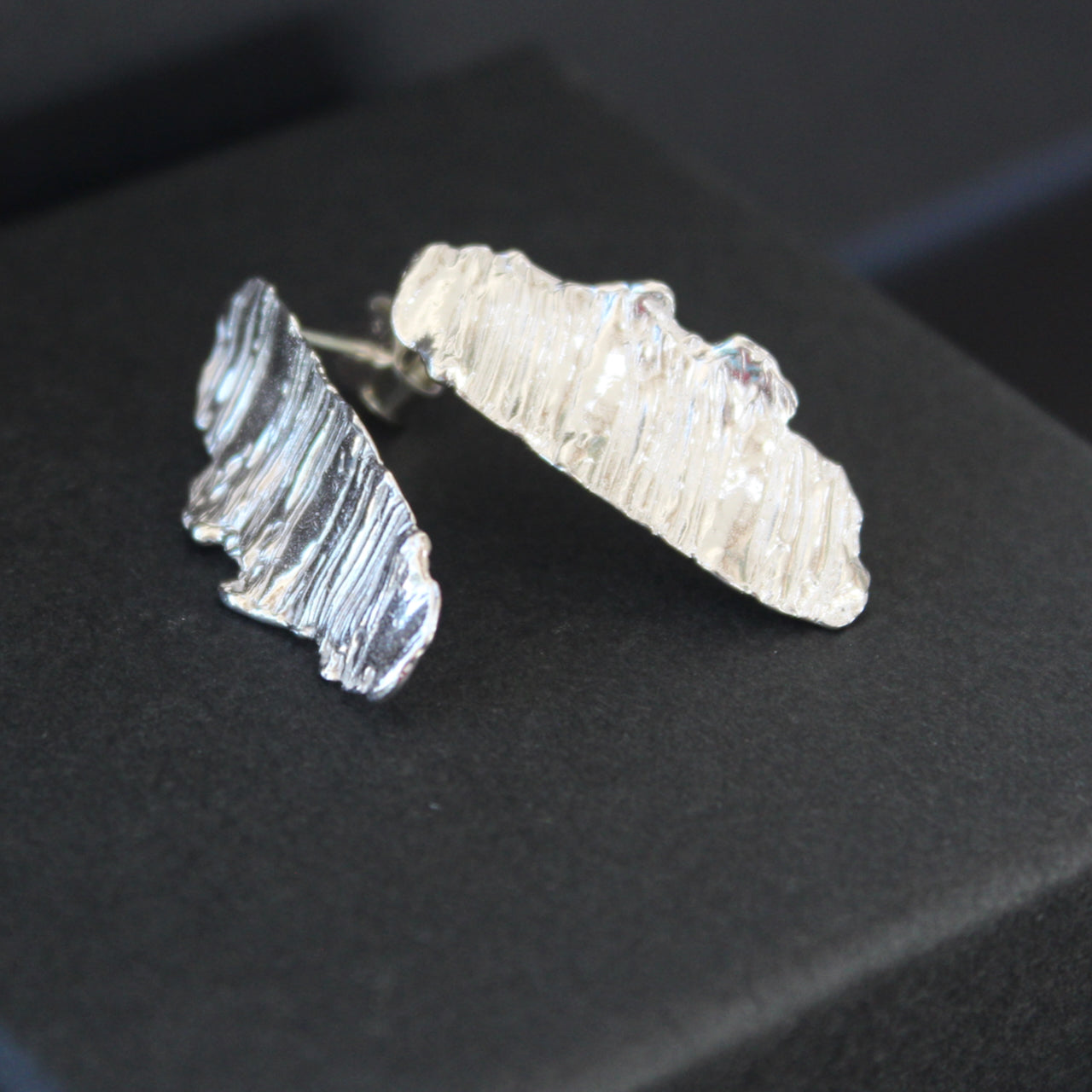 Val Muddyman - Wavelets Stud earrings