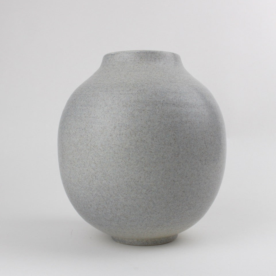 Lucy Burley - Pebble Grey 'Moon' Jar