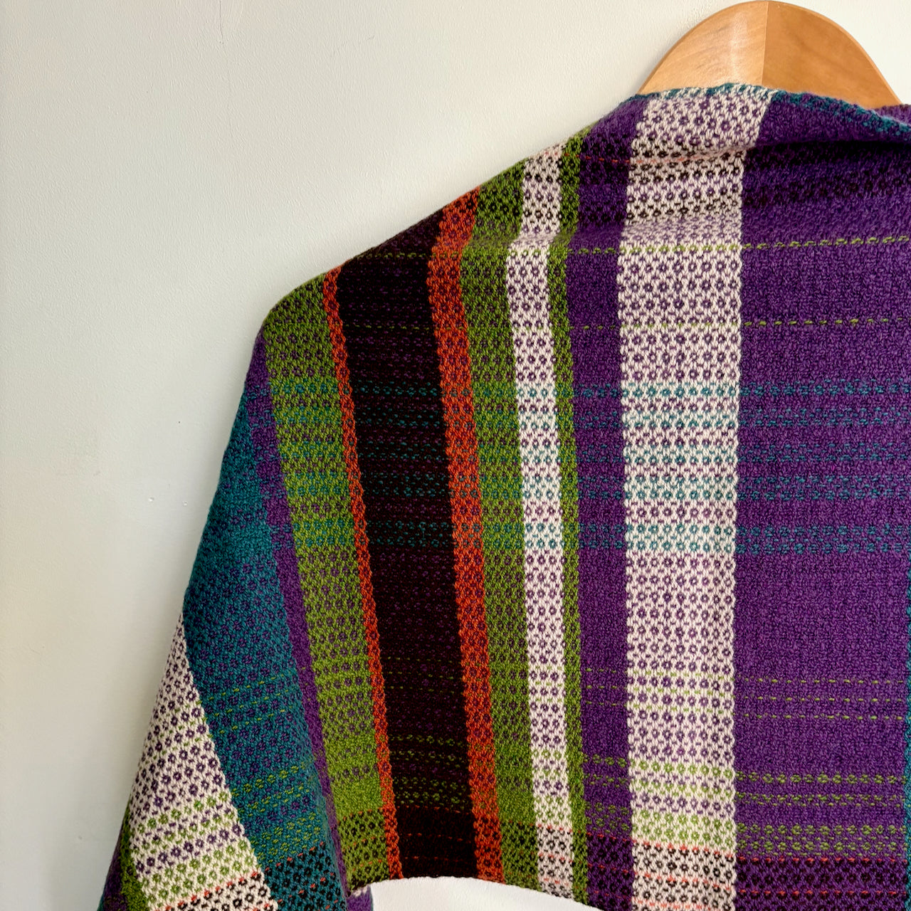 Teresa Dunne - Handwoven lambswool scarf -  Golow an Tewlder