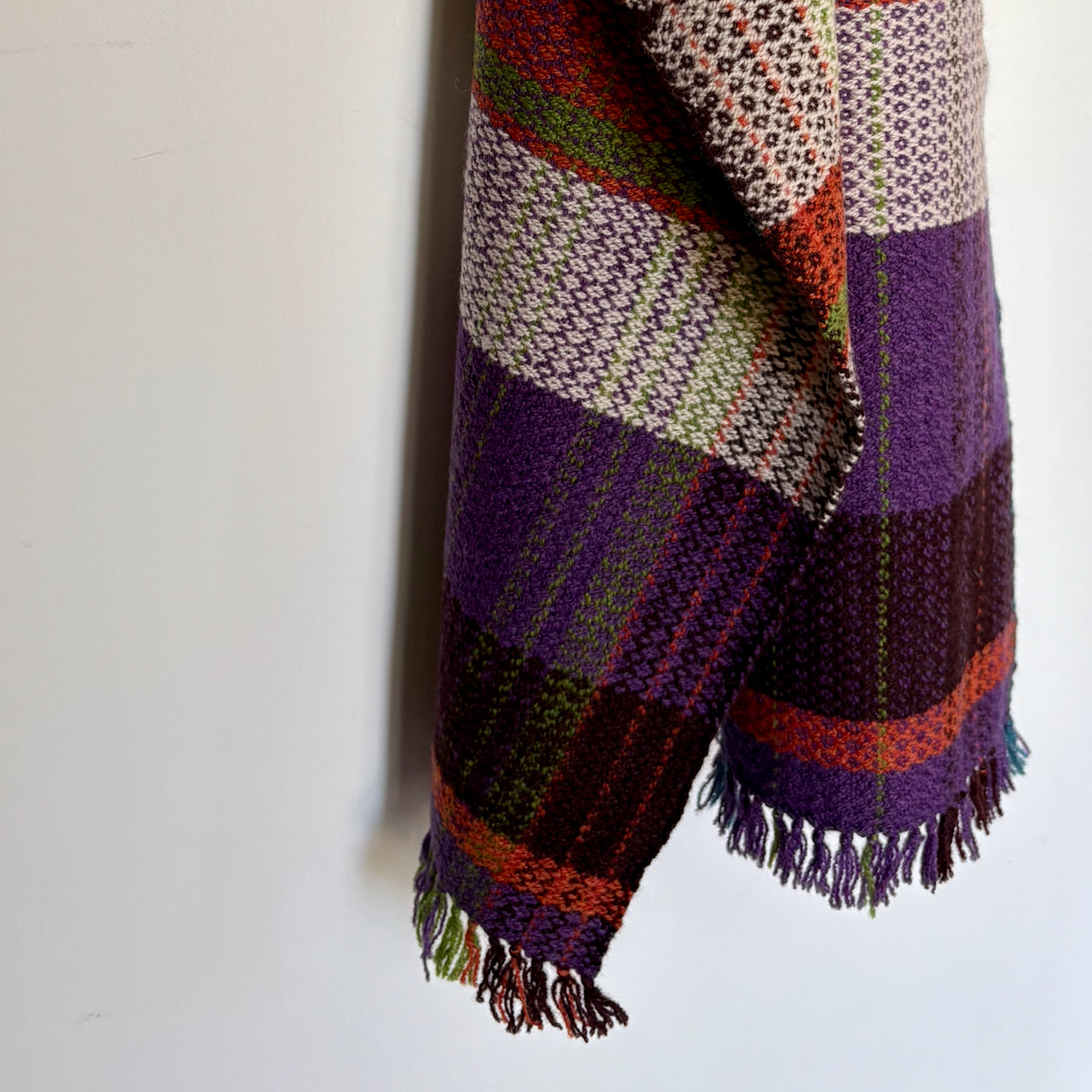 Teresa Dunne - Handwoven lambswool scarf -  Golow an Tewlder