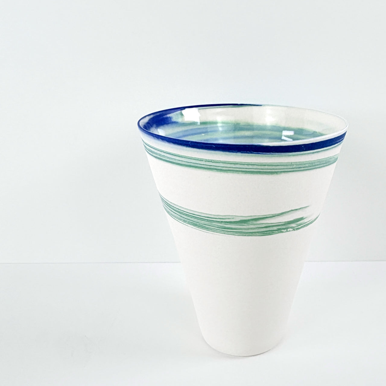 Deborah Harwood -  Porcelain vessel