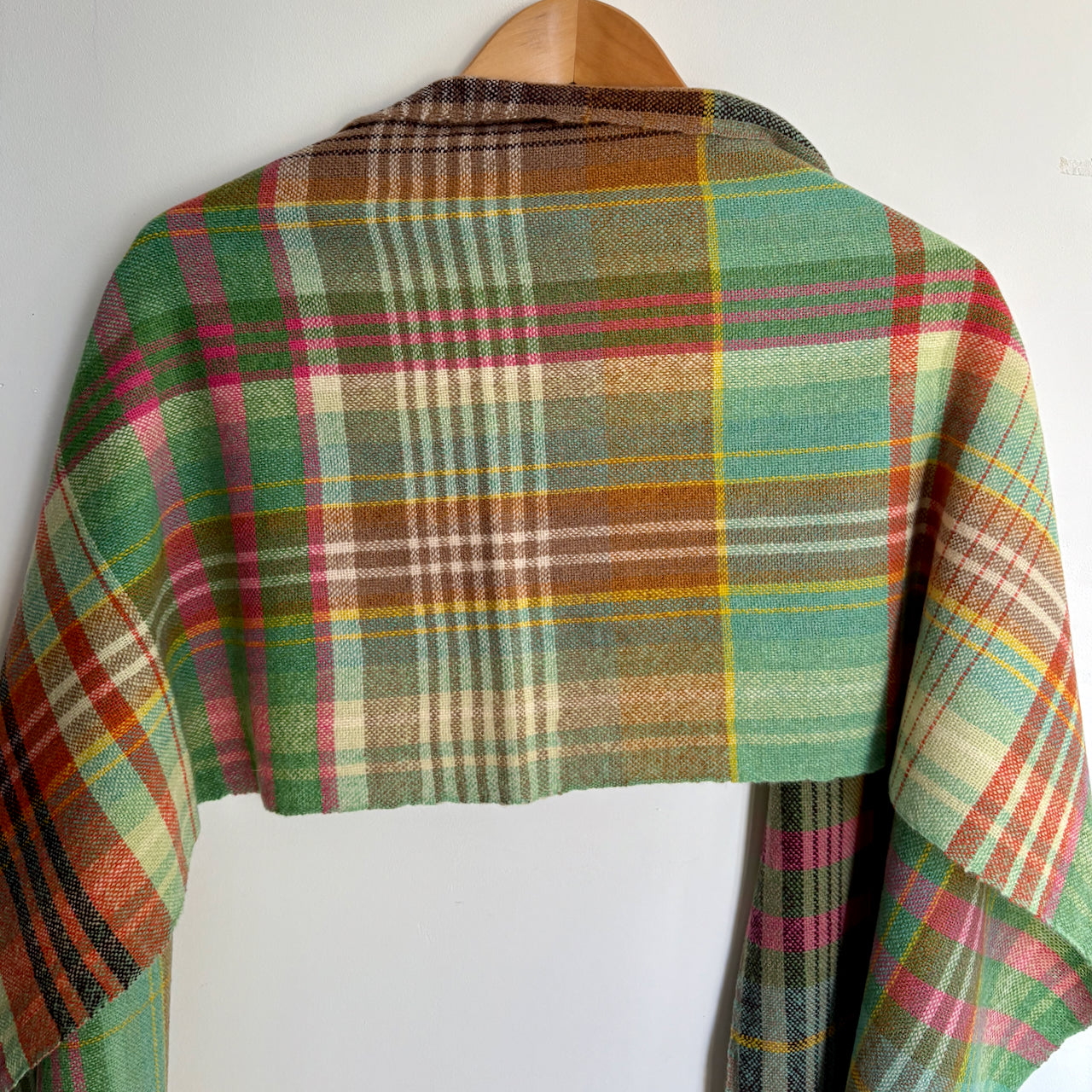 Teresa Dunne - Handwoven lambswool scarf -  Doerhok