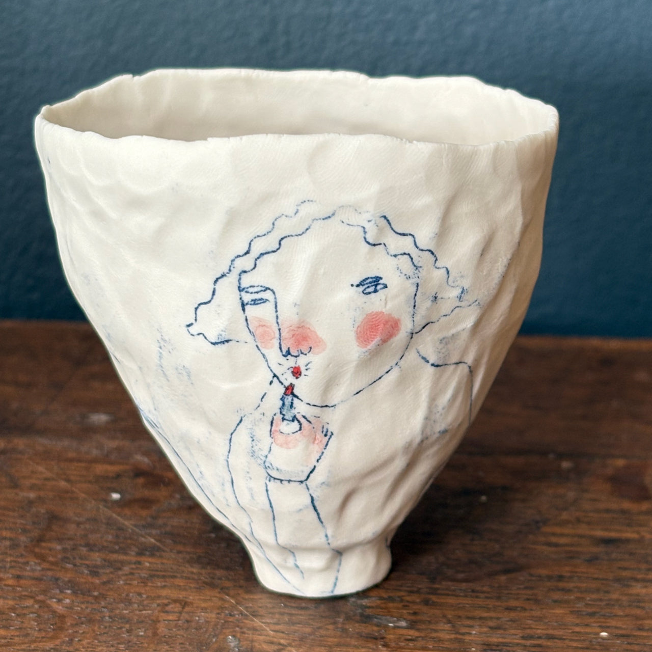Becca Brown - 'Can I Borrow your Lipstick?' pinch pot
