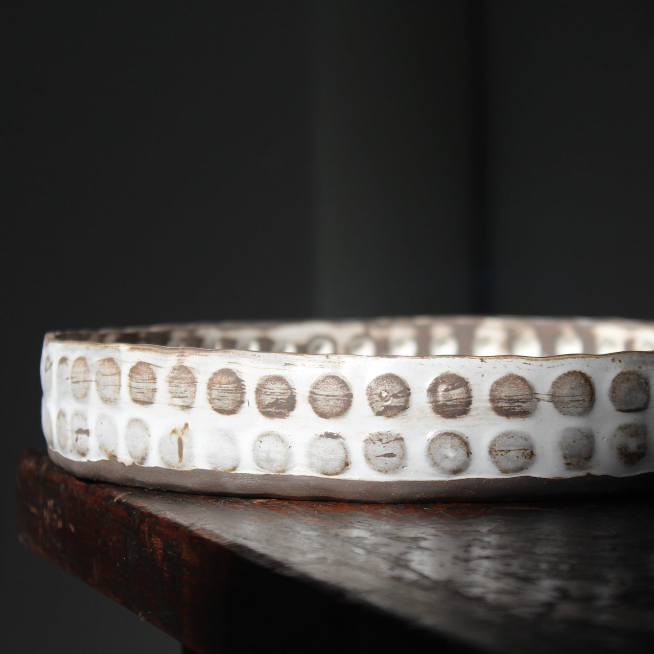 white and brown textured platter by UK ceramicist Elly Wall