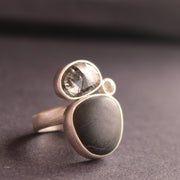 Beach pebble, tourmalinated quartz and white diamond ring by Carin Lindberg