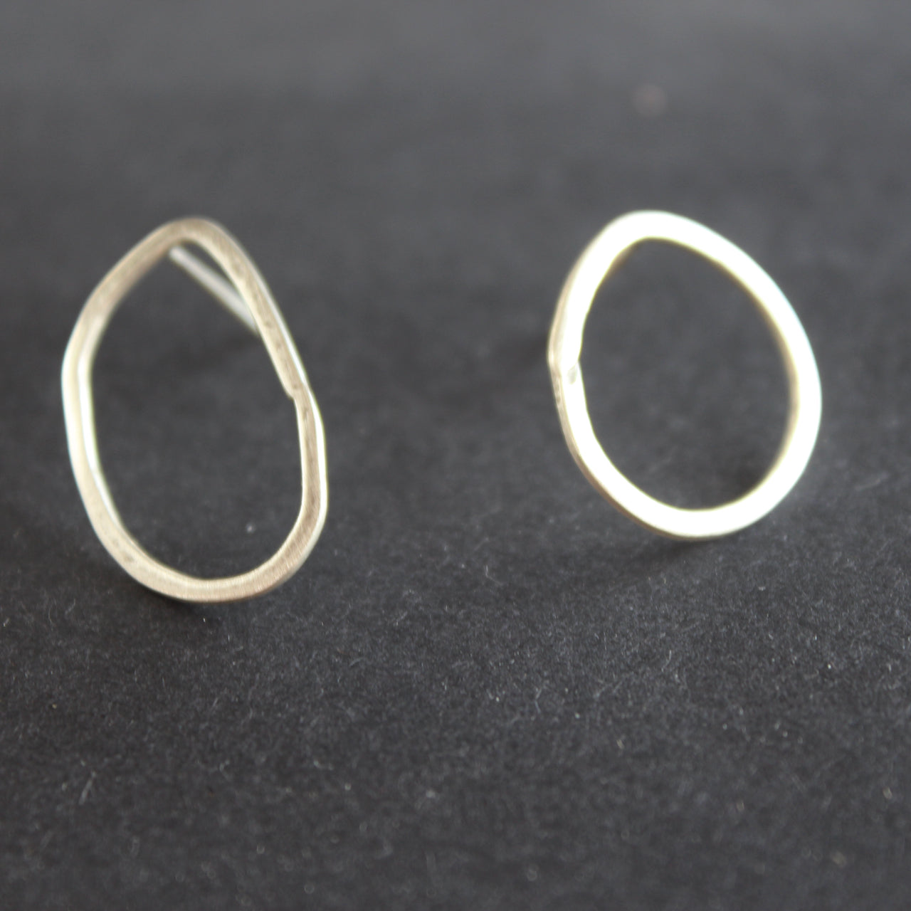 Lizzie Weir - Pebble Studs