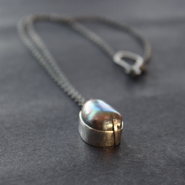Lucy Spink - Topography black pearl pendant