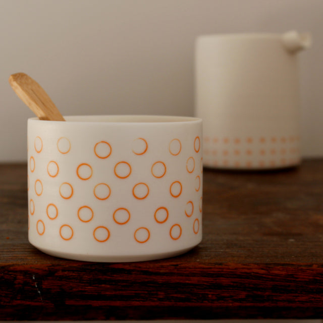 Kathryn Sherriff - By the Line Pottery - Porcelain pourer and condiment bowl